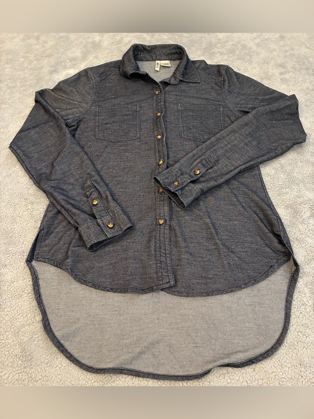 Women’s Passport Long-Sleeve Button-Up Shirt - Dark Blue Size Medium